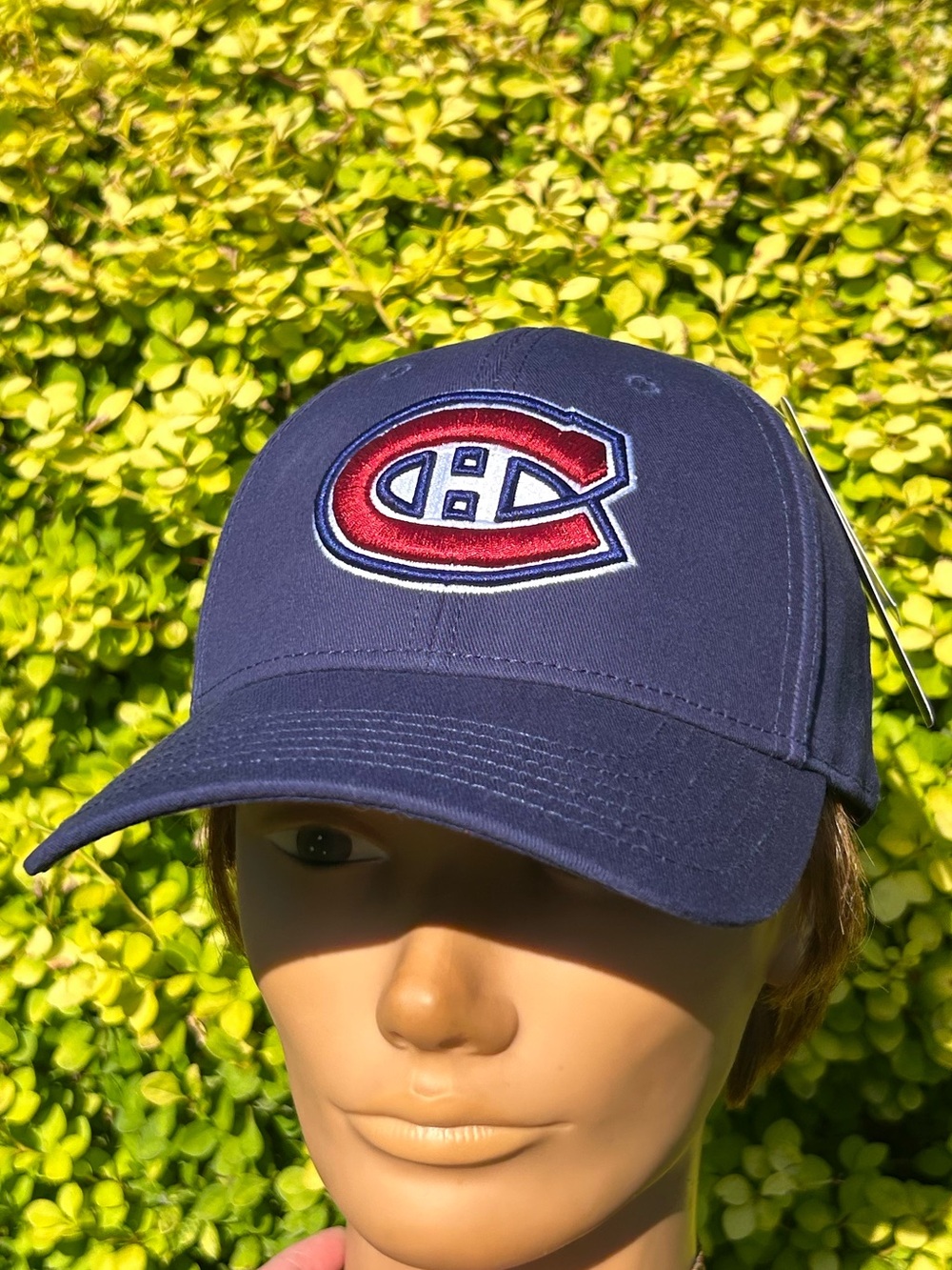 NWT Montreal Canadiens 🏒 strapback hat cap NHL Deadstock